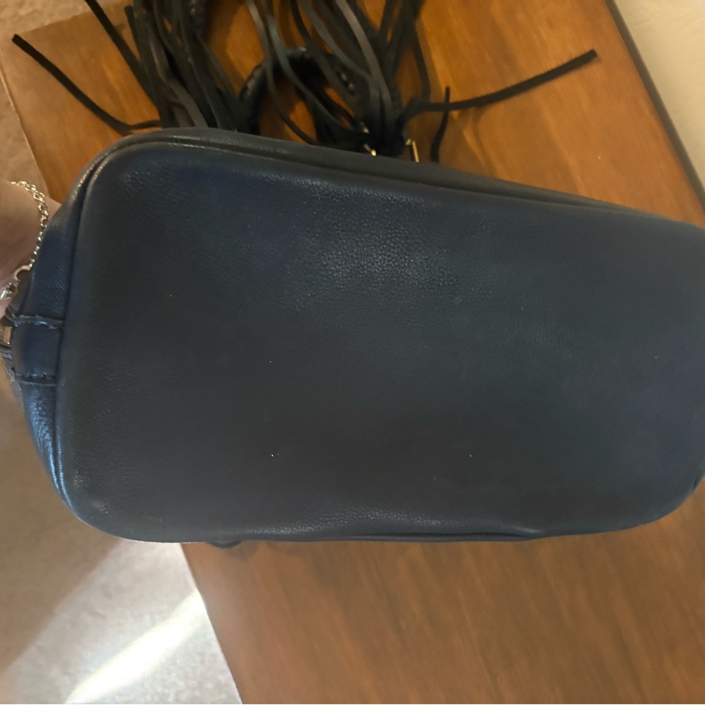 Louis Vuitton Brown Monogram Shoulder Bag with Black Accents. - Picture 6 of 6